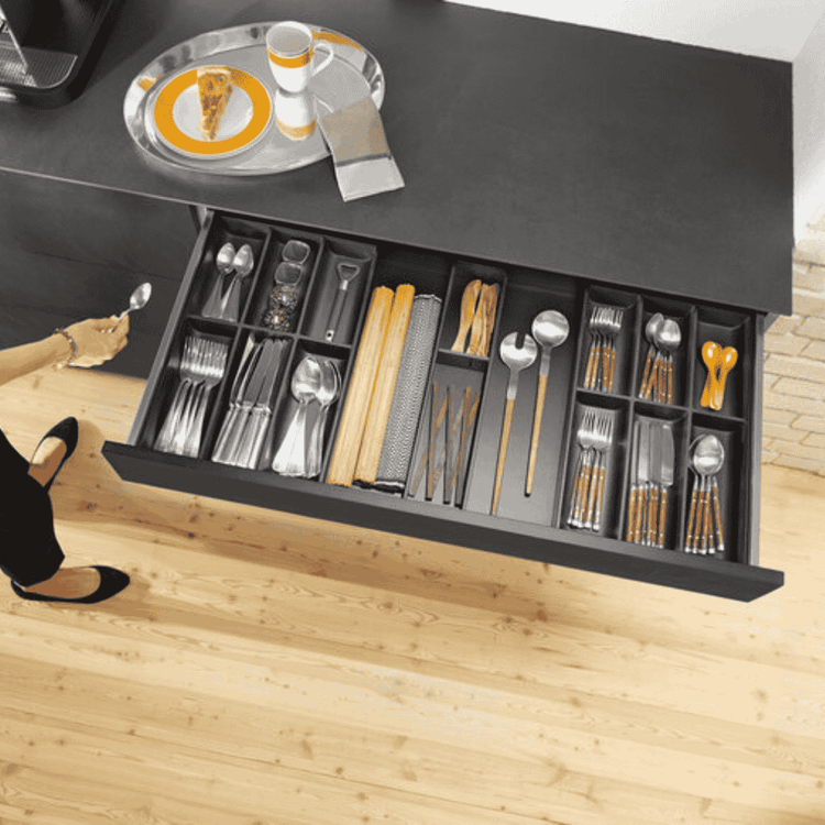 Bild: Blum Legrabox Besteckeinsatz